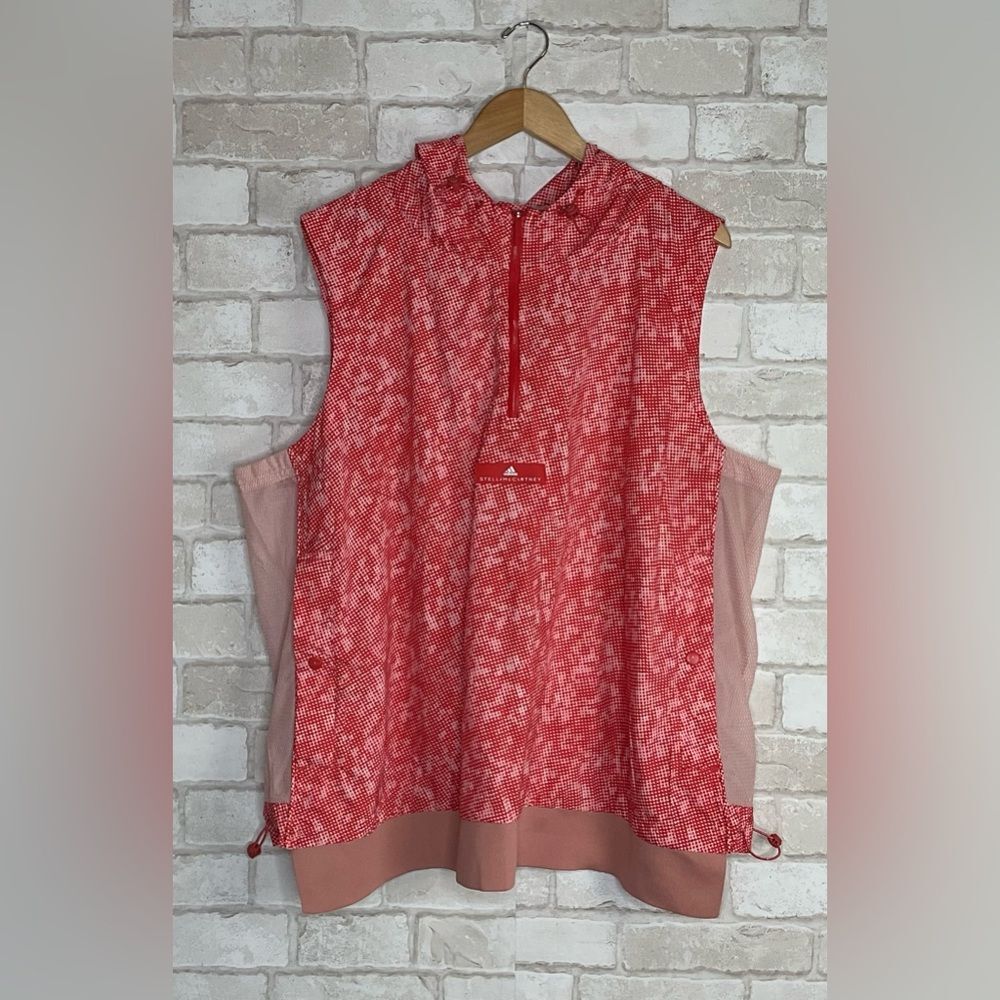 Adidas Women’s Red Patterned Sleeveless Golf Pullover